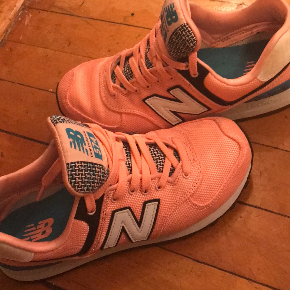 pink new balances - Picture 2 of 6